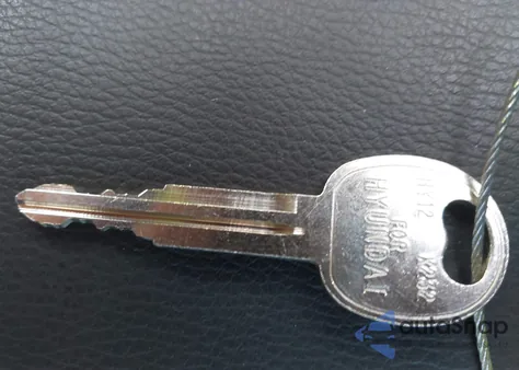 2008 Kia Sorento Lx z USA, uszkodzony, nr VIN KNDJC735085780916